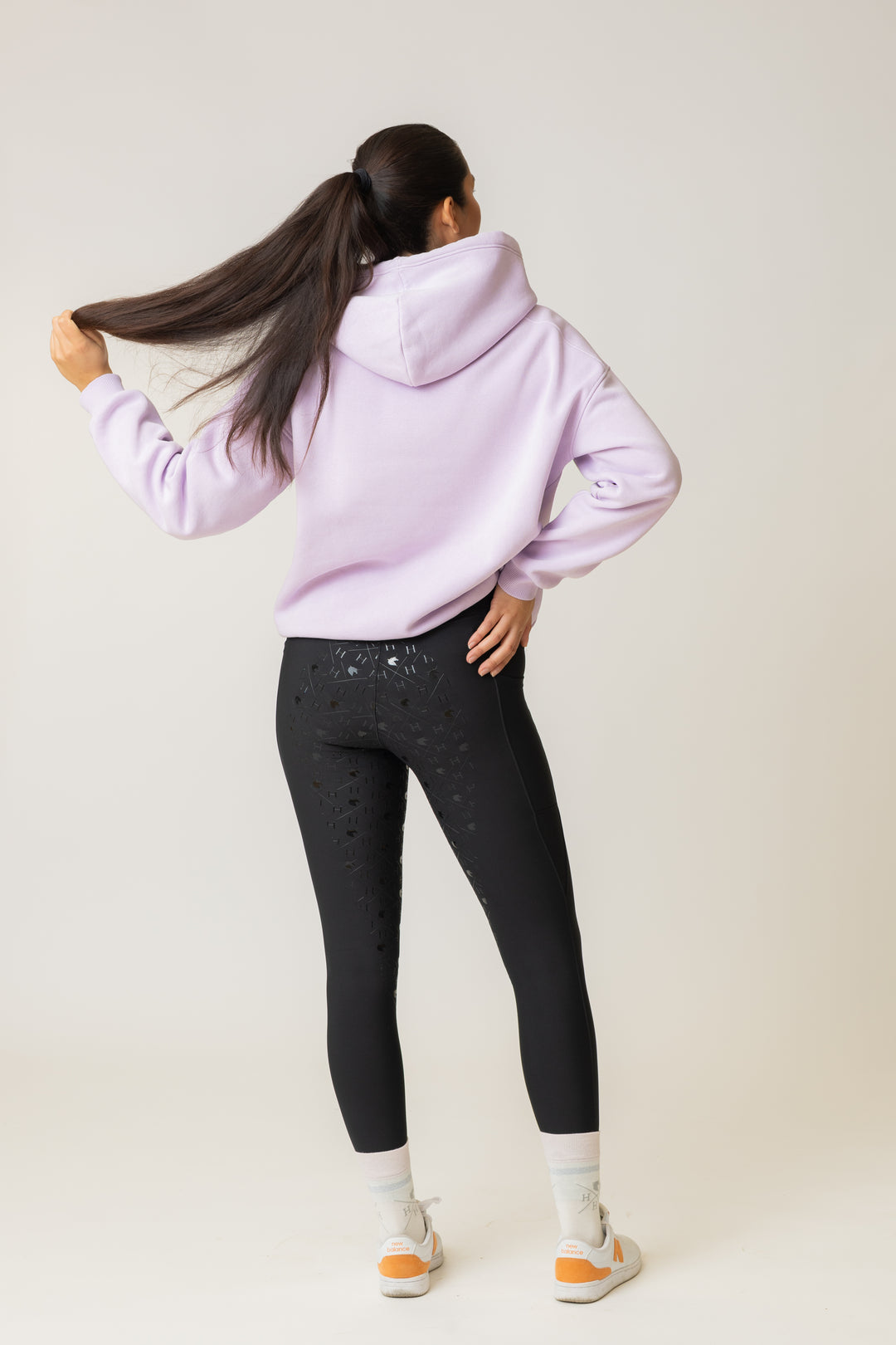 HoH Girl Boss Huppari Laventeli