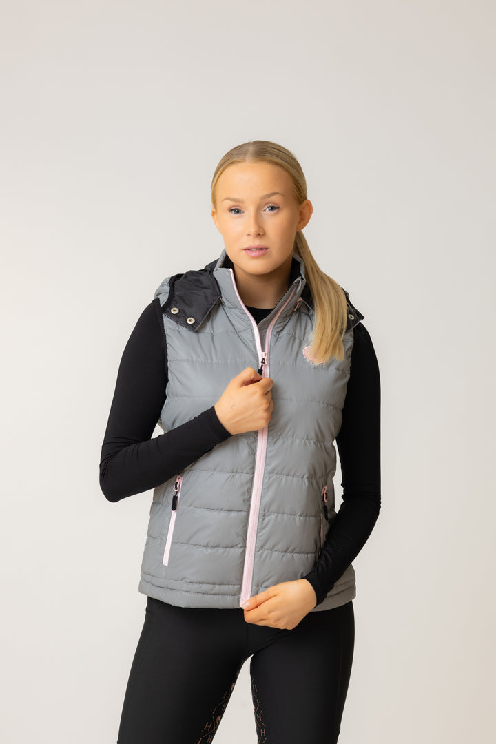 HoH Shine in The Dark Heijastava liivi logolla