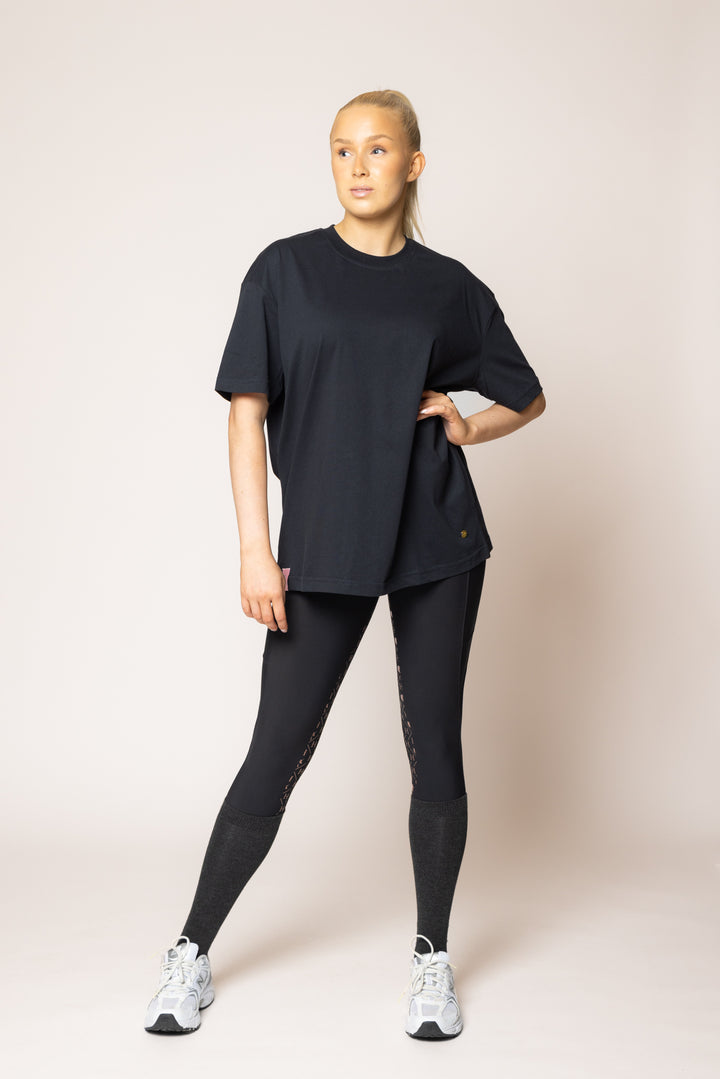 HoH Boxy Tee Black